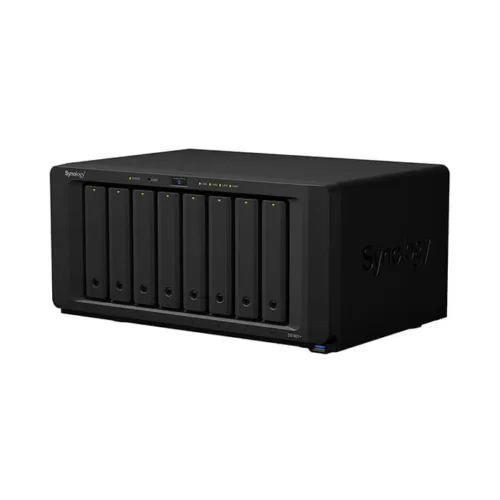 synology DS1821 02